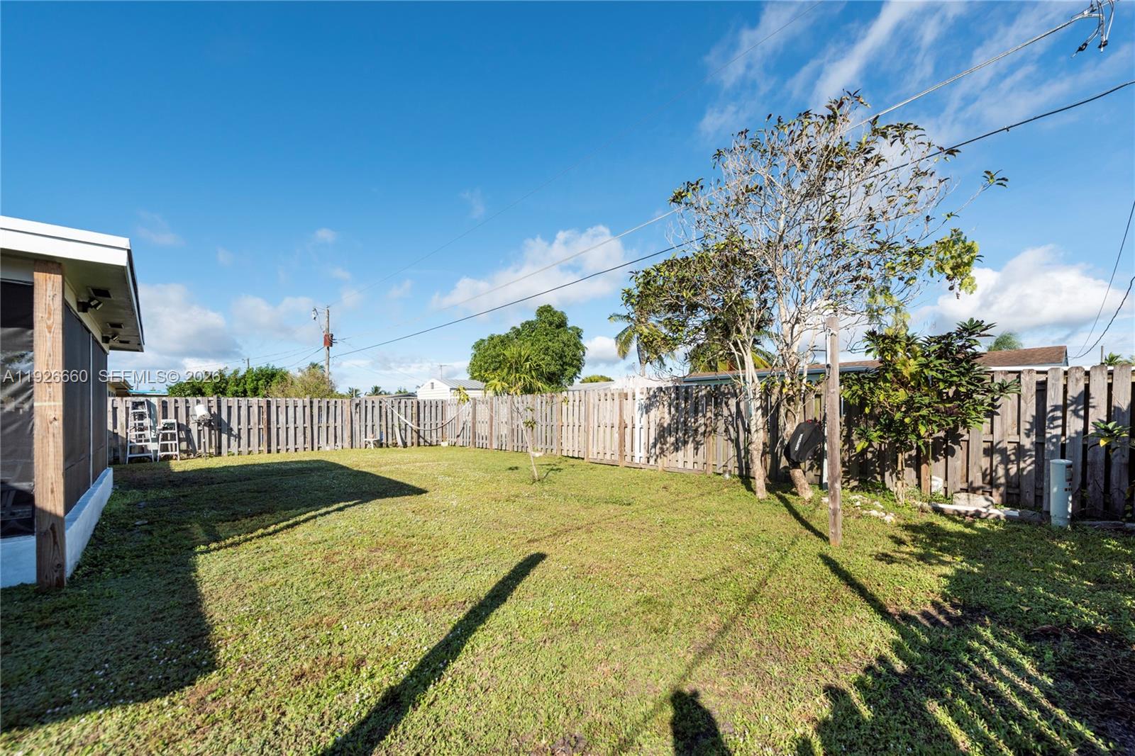 SUNRISE GOLF VILLAGE SEC - Residential