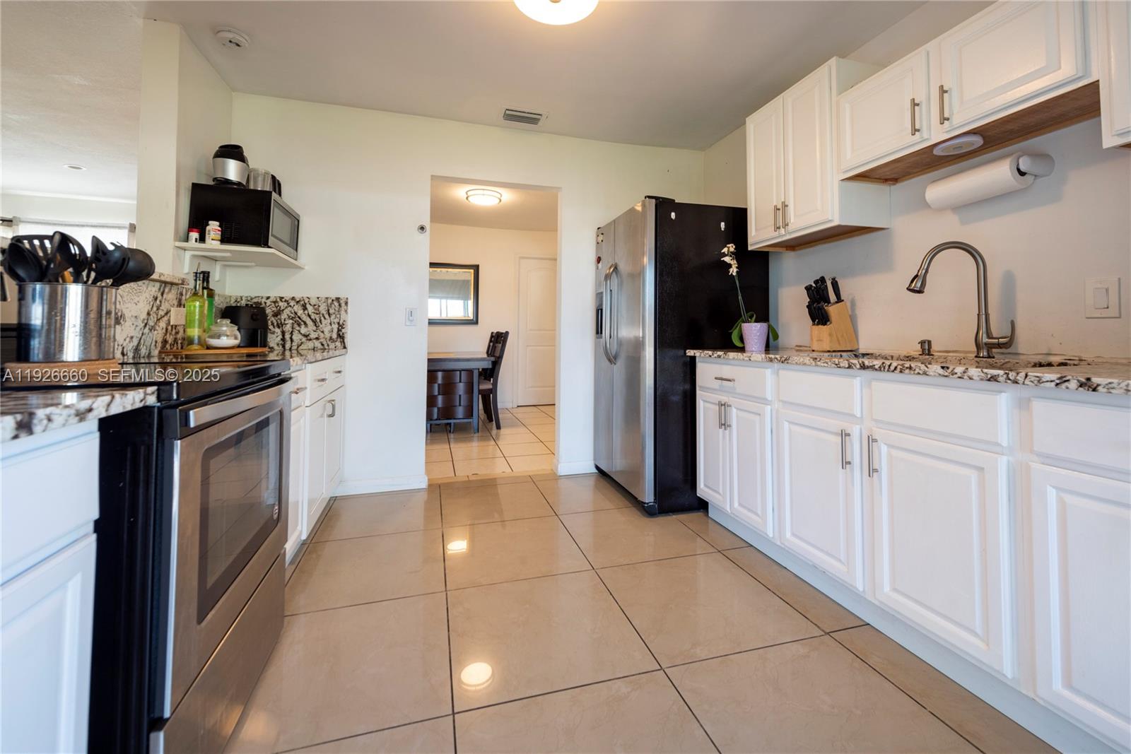 SUNRISE GOLF VILLAGE SEC - Residential