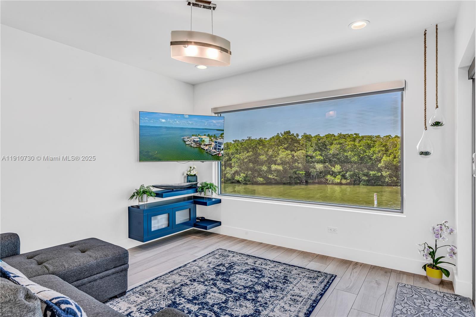 CALUSA CAMPGROUND - Residential