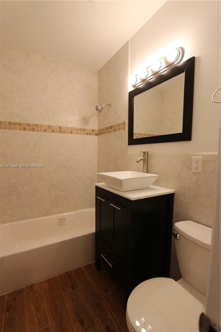 Carolina Park Sub - Residential Lease