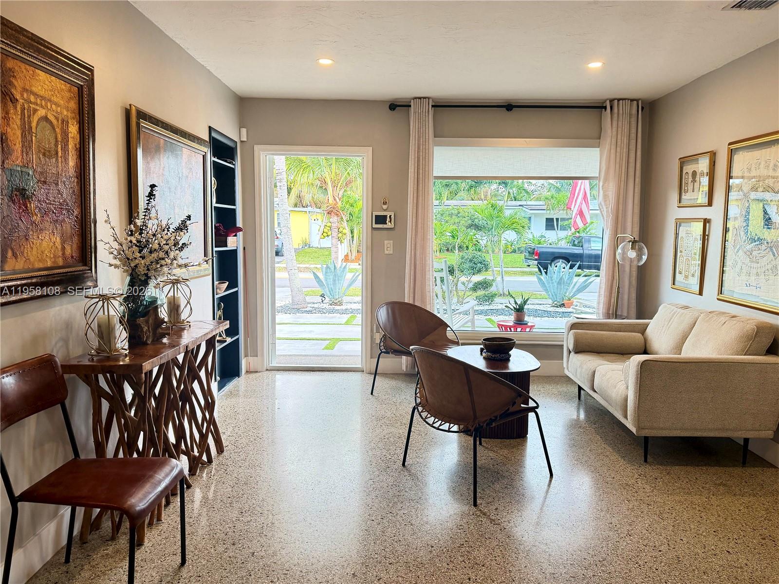 LAKE FOREST SEC 4 - Residential Lease