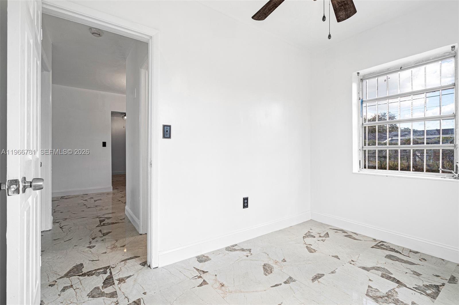 GOLDEN HIGHLANDS EST - Residential