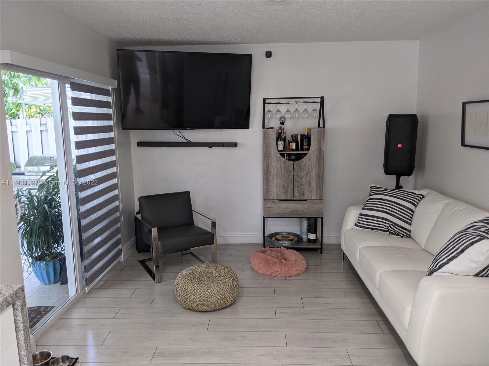 LAKES BY THE BAY SEC 5 - Residential