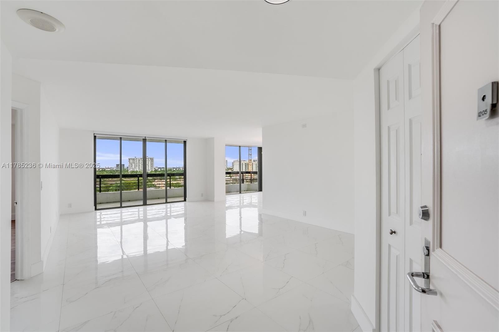 Rental Property at 3500 Mystic Pointe Dr 1205, Aventura, Miami-Dade County, Florida - Bedrooms: 2 
Bathrooms: 2  - $4,500 MO.