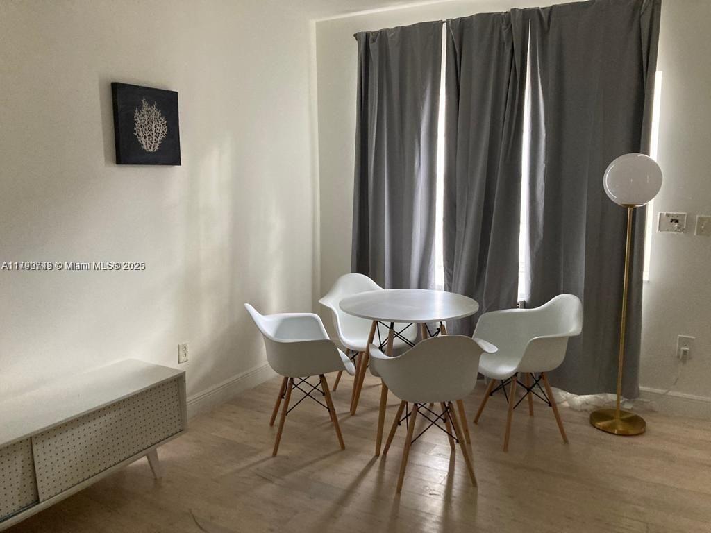 Rental Property at 911 Meridian Ave 204, Miami Beach, Miami-Dade County, Florida - Bedrooms: 1 
Bathrooms: 1  - $1,950 MO.