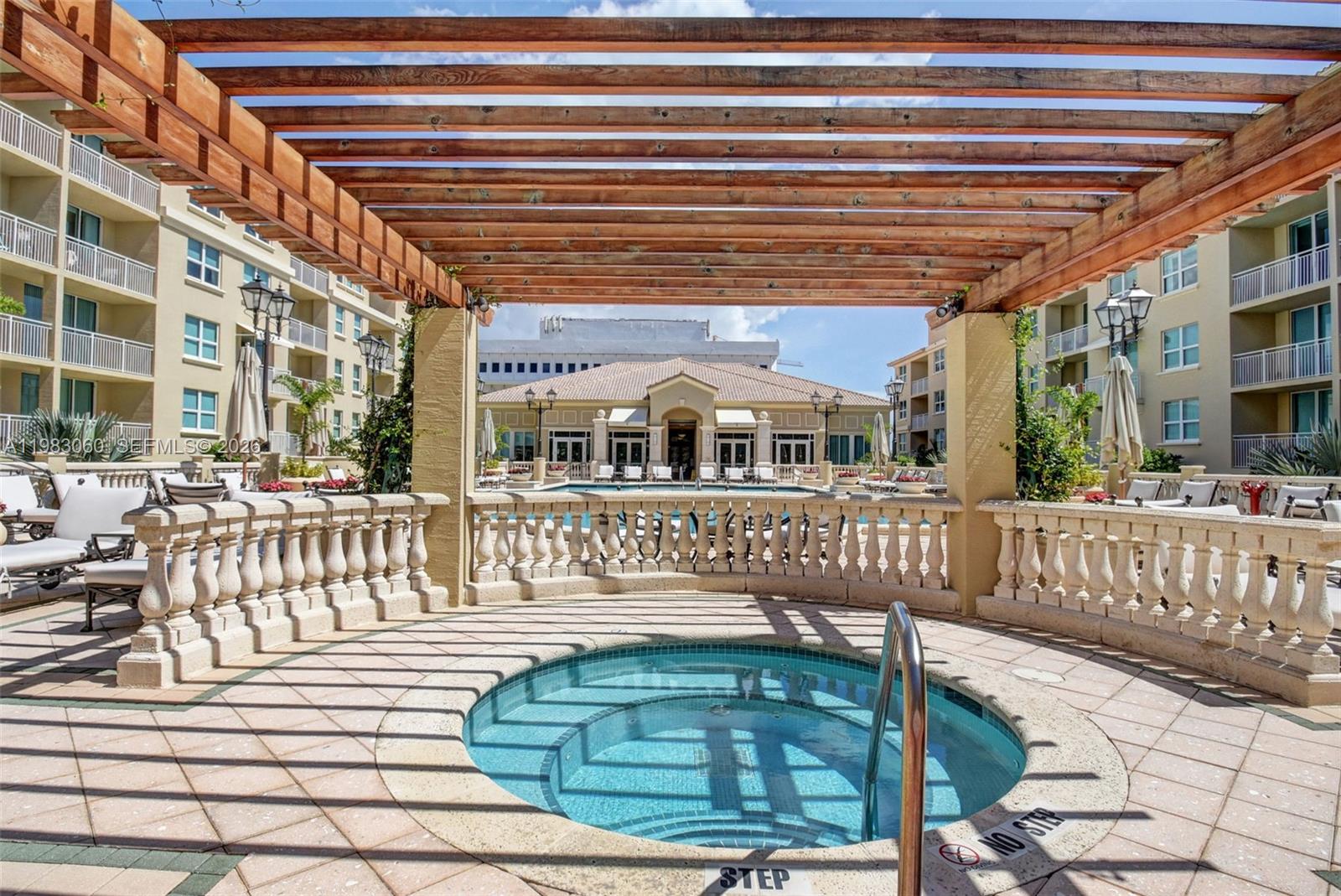 PALMETTO PLACE CONDO - Residential