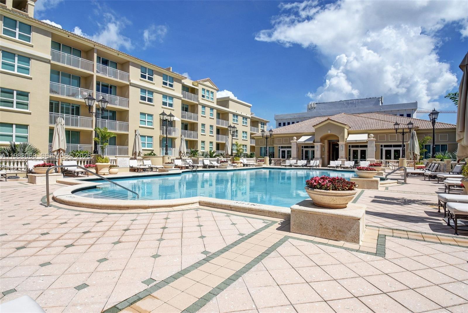 PALMETTO PLACE CONDO - Residential