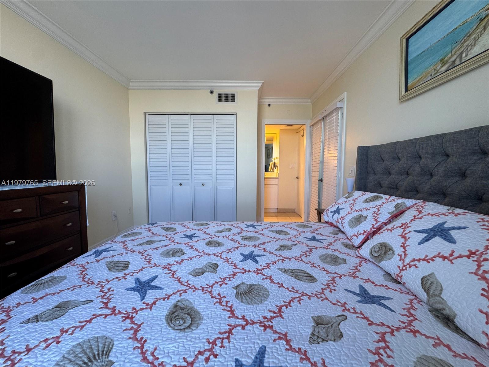 ST TROPEZ OCEAN CONDO - Residential Lease