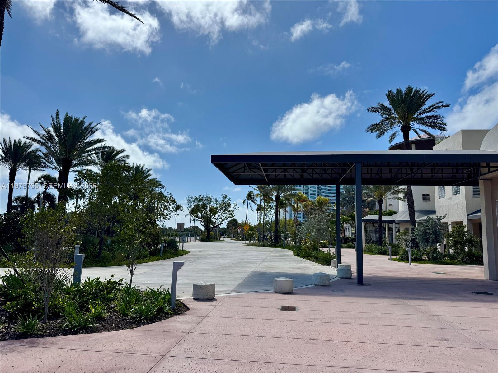 ST TROPEZ OCEAN CONDO - Residential Lease