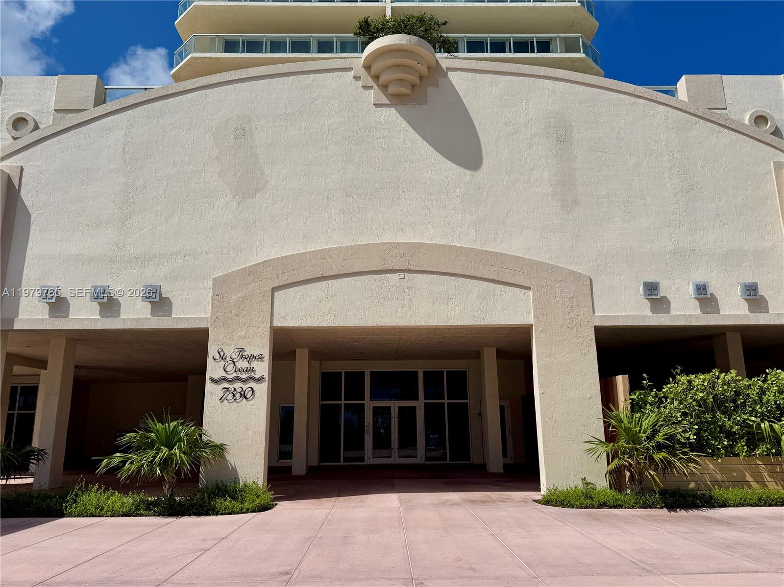 ST TROPEZ OCEAN CONDO - Residential Lease