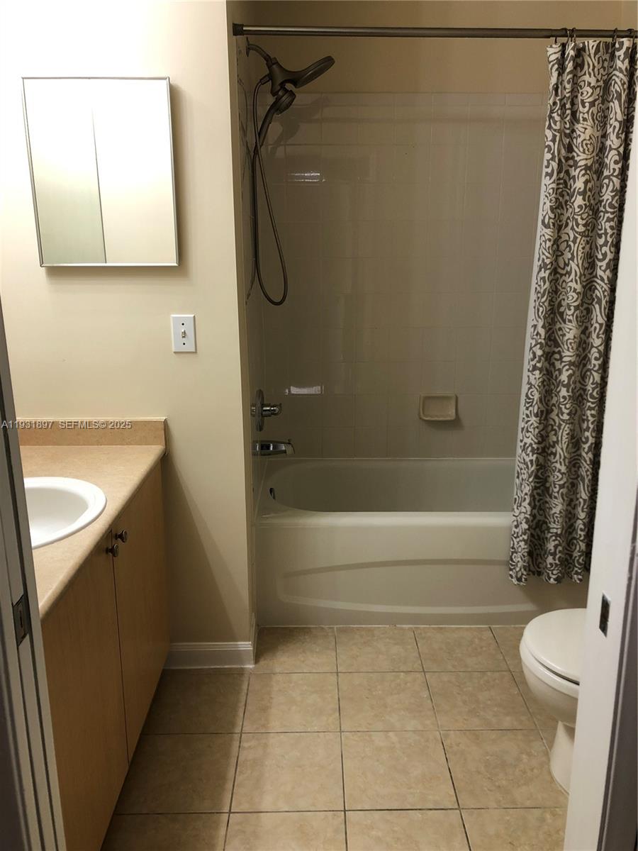 REGENT PARK CONDO - Residential Lease