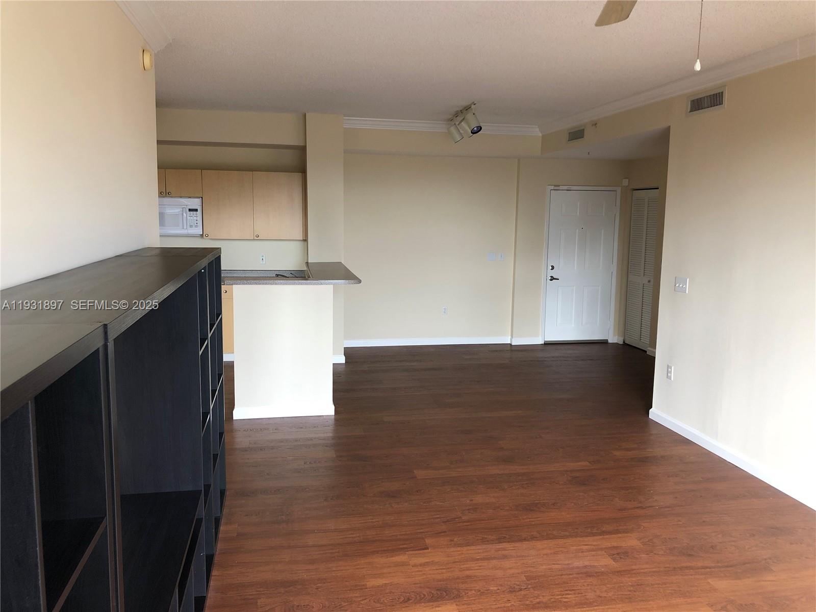 REGENT PARK CONDO - Residential Lease