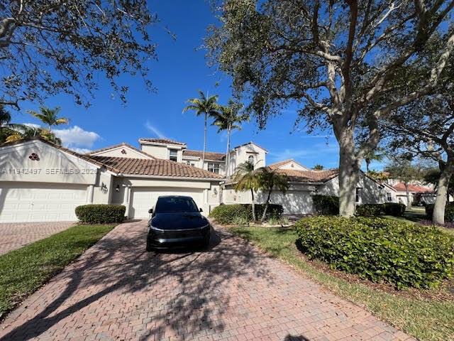 THREE ISLANDS 3RD SECTION - Residential