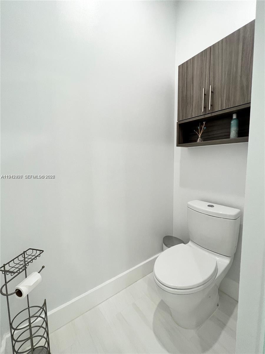 THREE ISLANDS 3RD SECTION - Residential