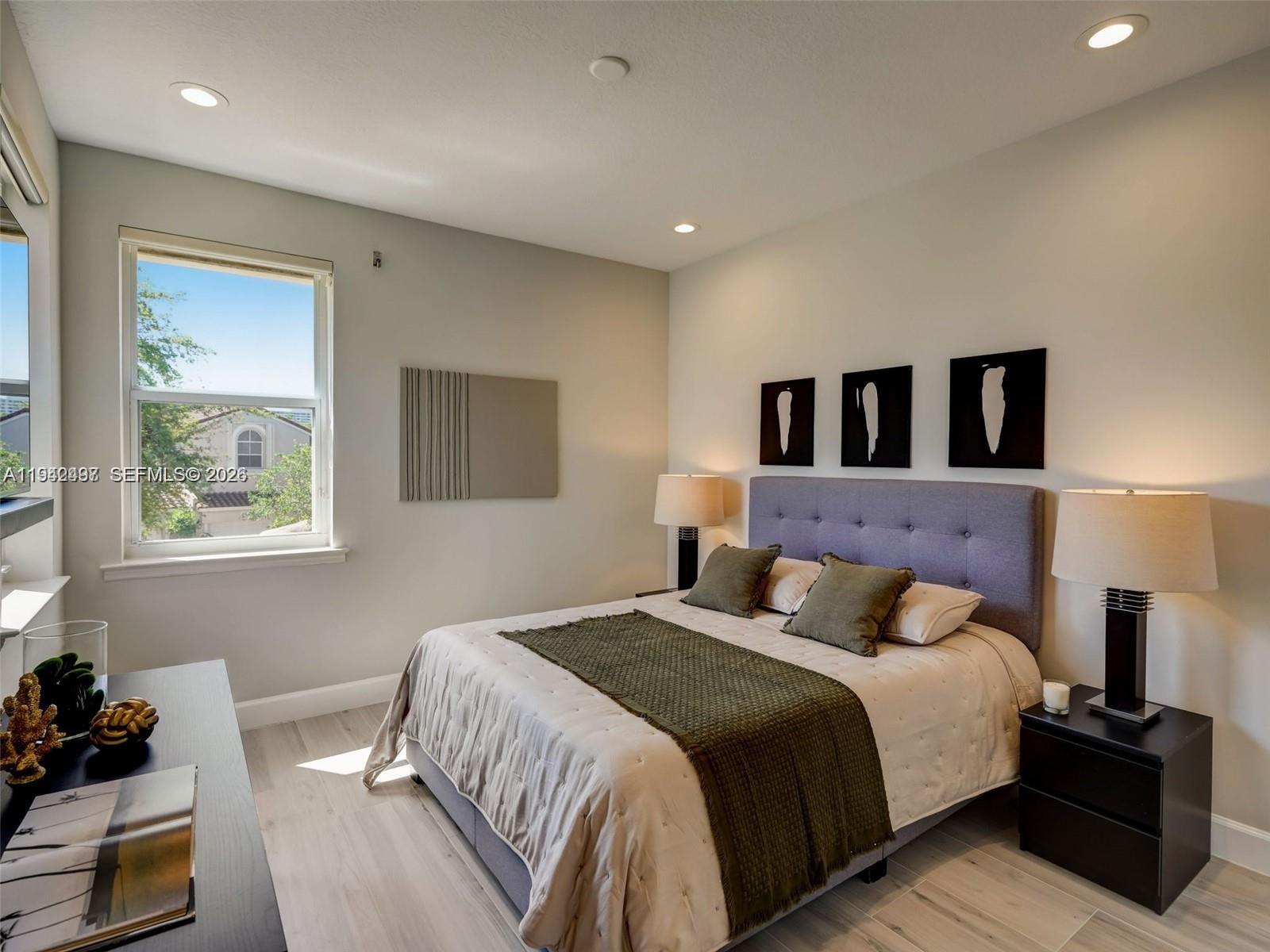 THREE ISLANDS 3RD SECTION - Residential