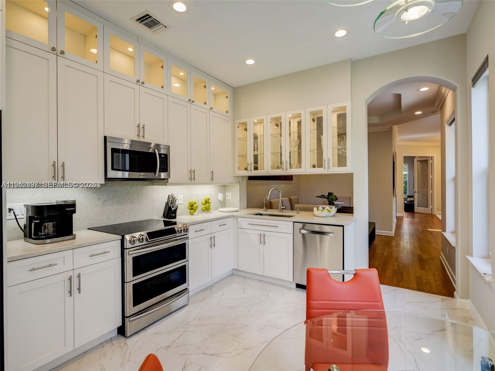 THREE ISLANDS 3RD SECTION - Residential