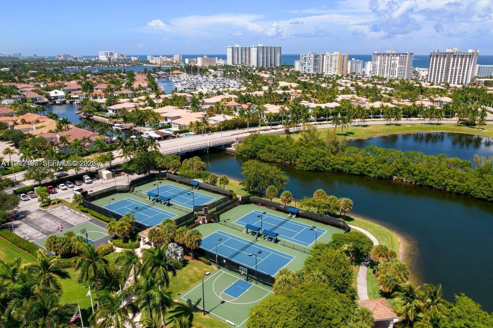 THREE ISLANDS 3RD SECTION - Residential