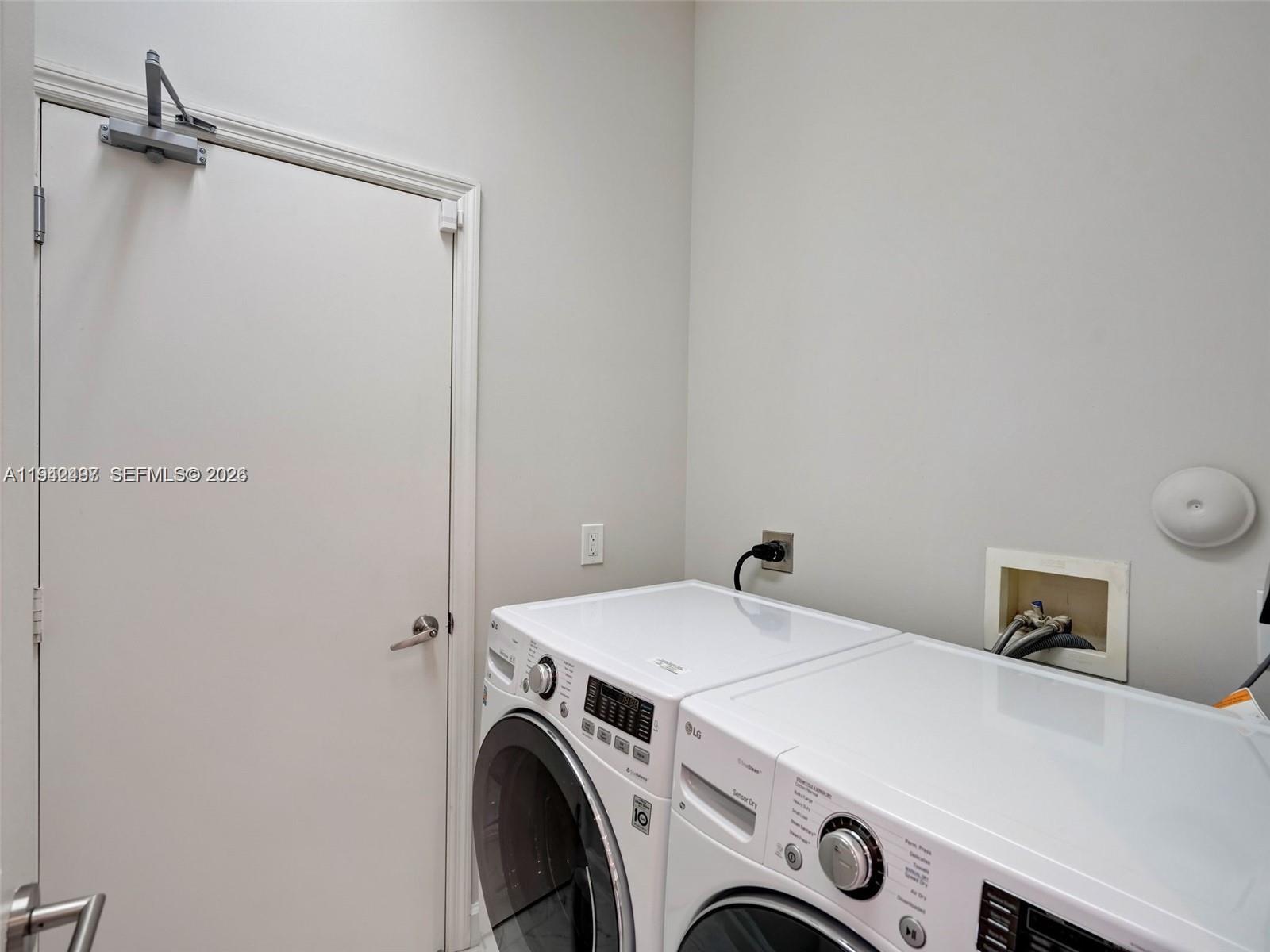 THREE ISLANDS 3RD SECTION - Residential