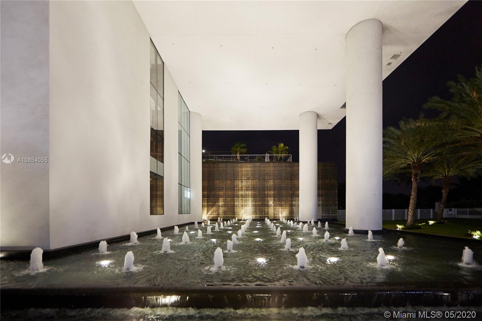 APOGEE CONDO - Residential