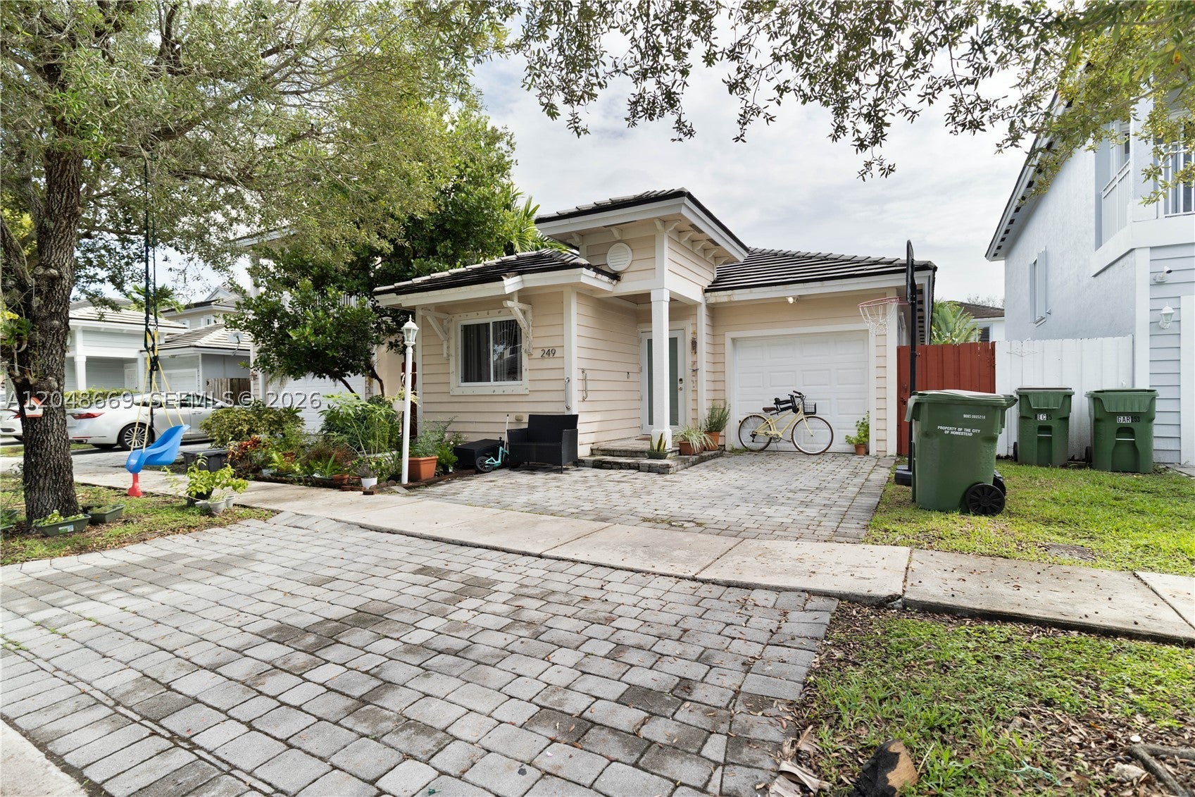 249 SE 32nd Ave