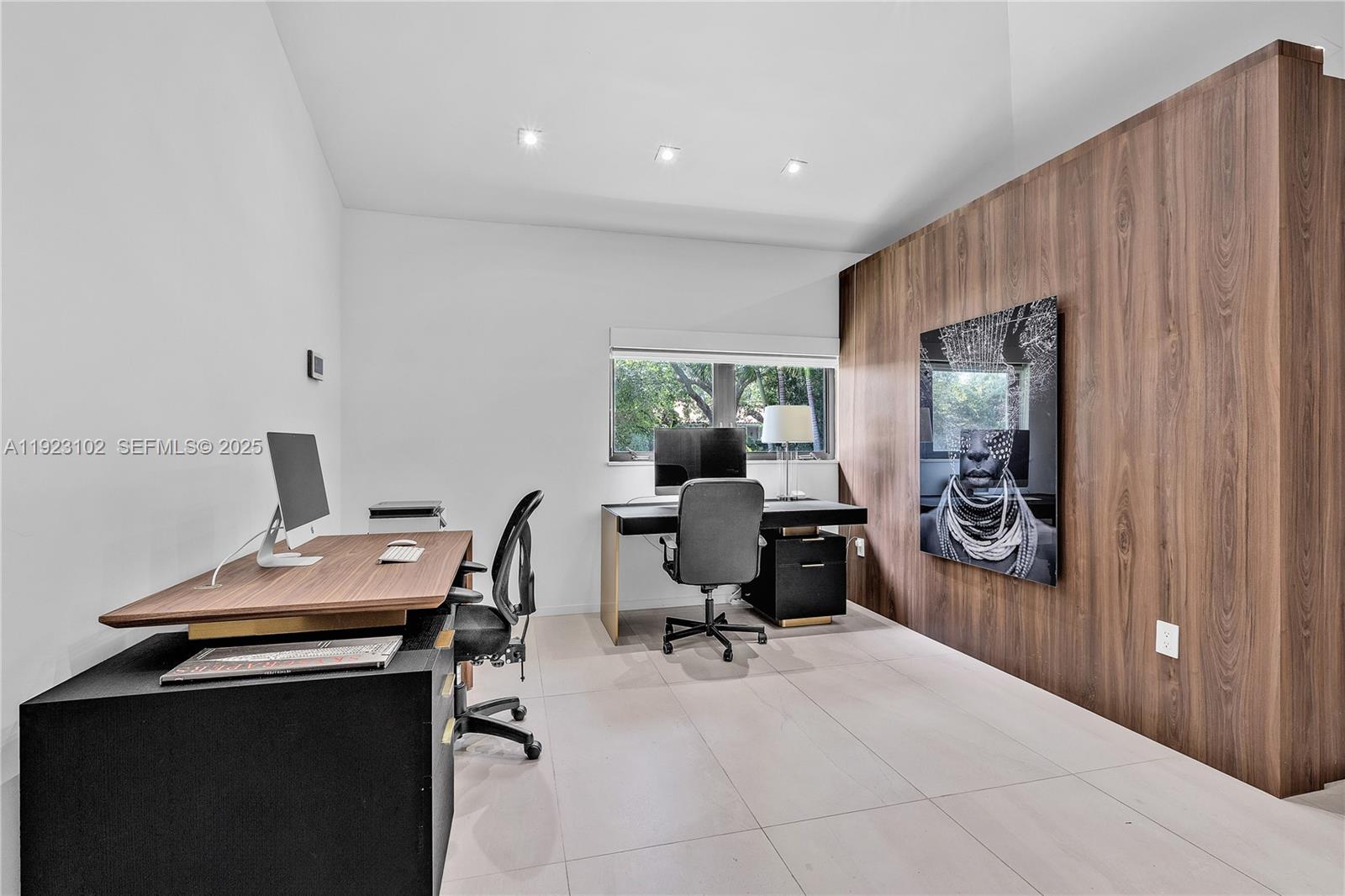 LAKE VIEW HEIGHTS SUB - Residential Lease