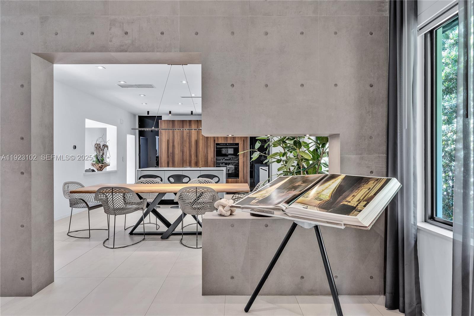 LAKE VIEW HEIGHTS SUB - Residential Lease