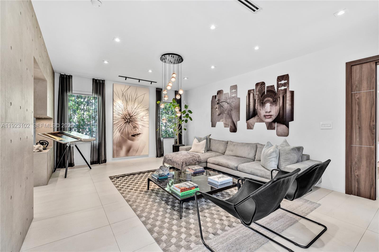 LAKE VIEW HEIGHTS SUB - Residential Lease