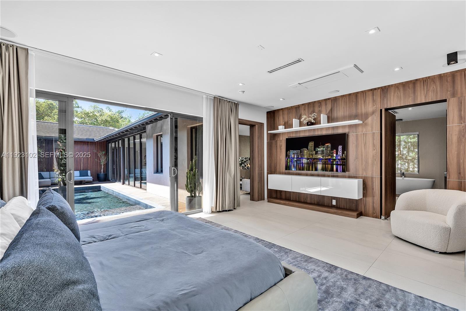 LAKE VIEW HEIGHTS SUB - Residential Lease