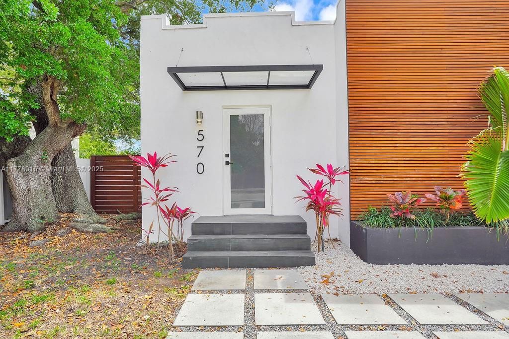 listing image 54