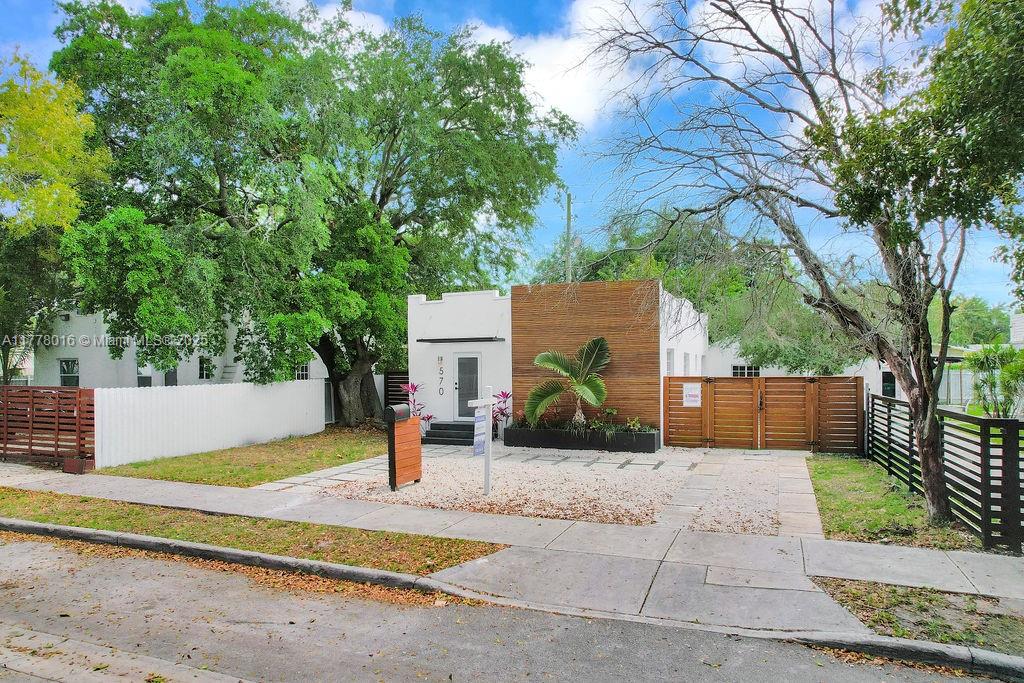BAY VISTA PARK AMD PL - Residential