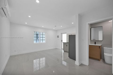 listing image 50