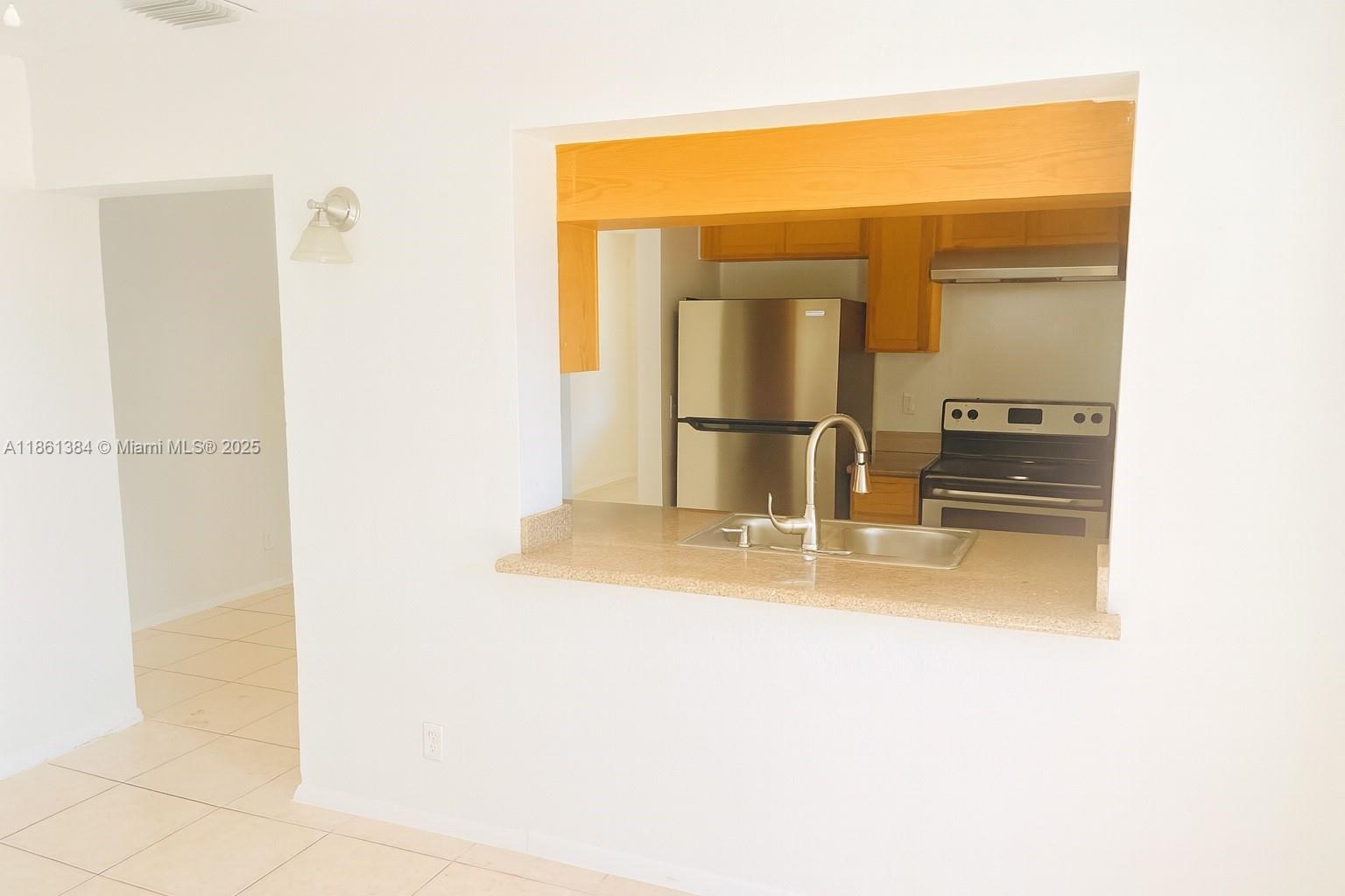 TAMARAC LAKES NORTH 3RD S - Residential