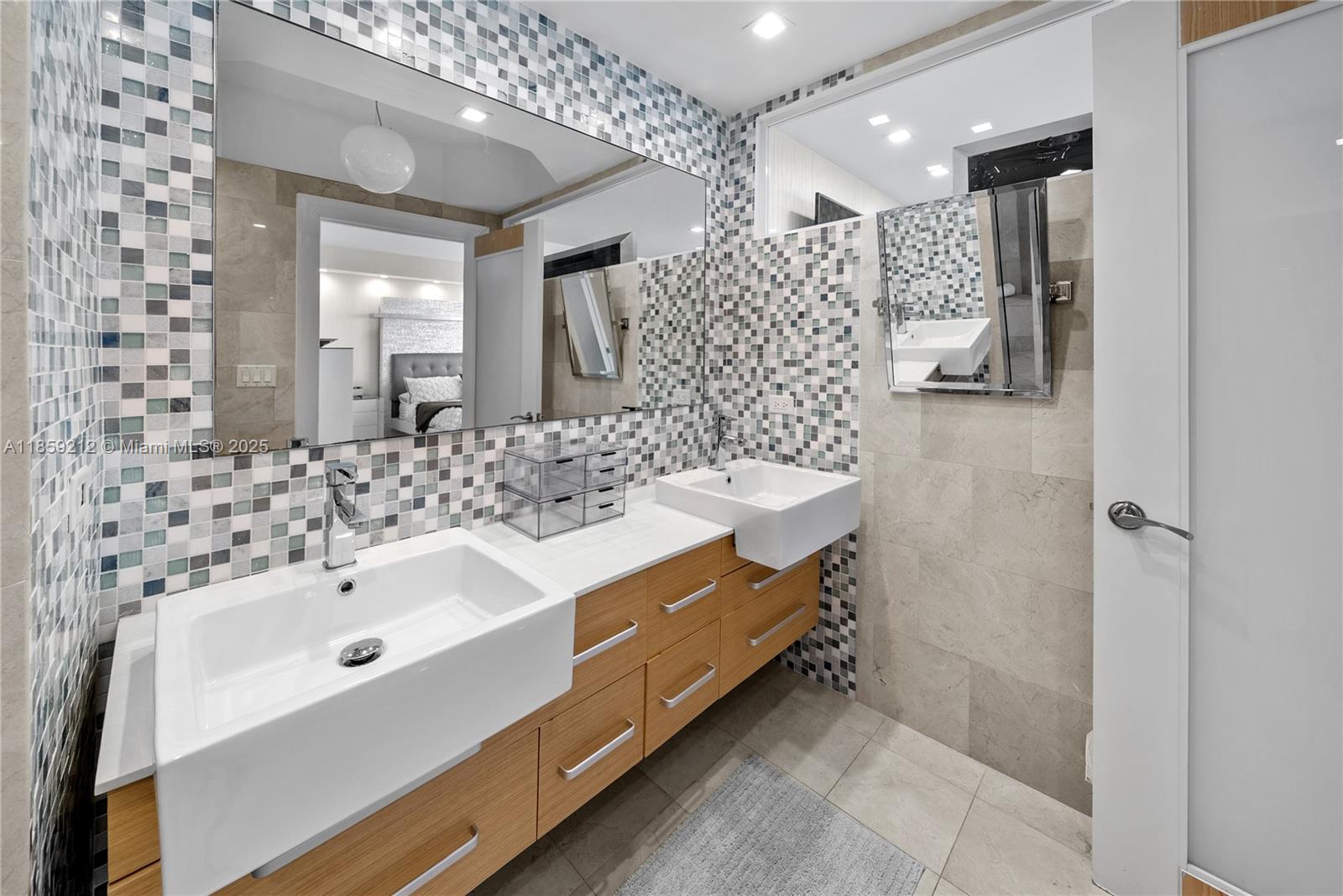 ACQUALINA OCEAN RESIDENCE - Residential