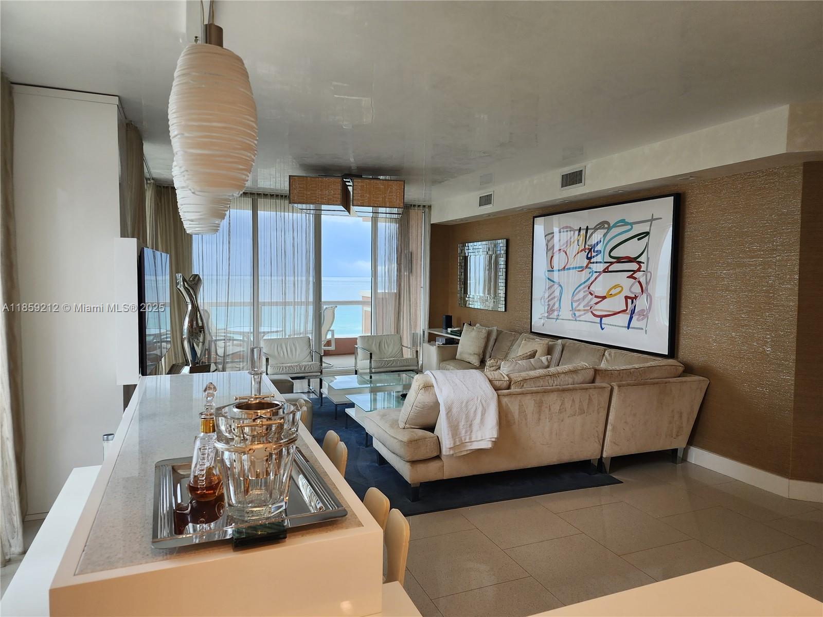 17875 Collins Ave 801
