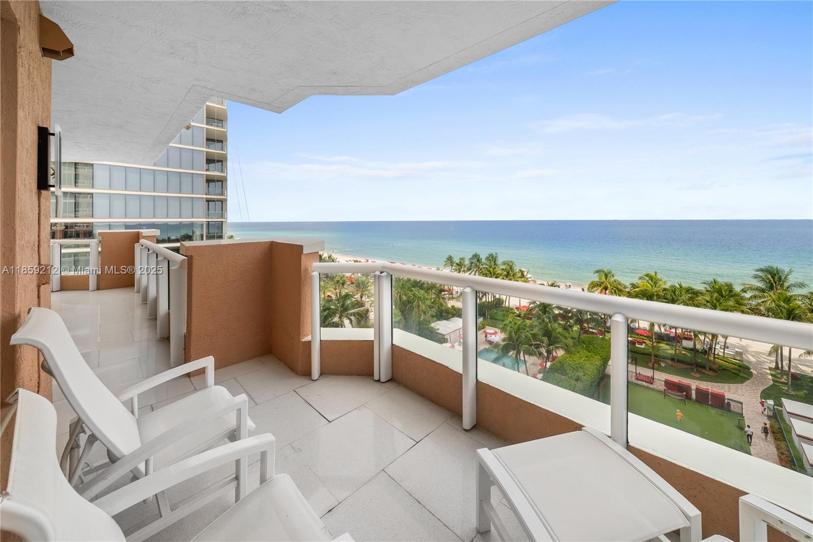 ACQUALINA OCEAN RESIDENCE - Residential