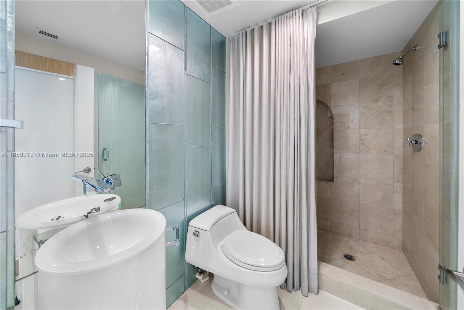 ACQUALINA OCEAN RESIDENCE - Residential