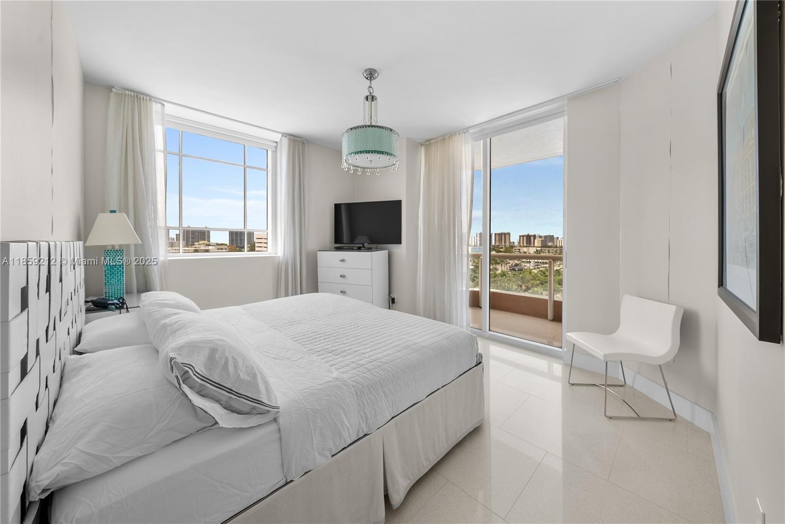 ACQUALINA OCEAN RESIDENCE - Residential