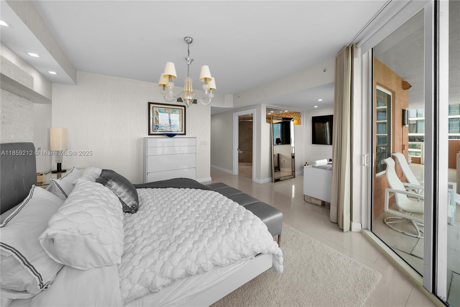 ACQUALINA OCEAN RESIDENCE - Residential