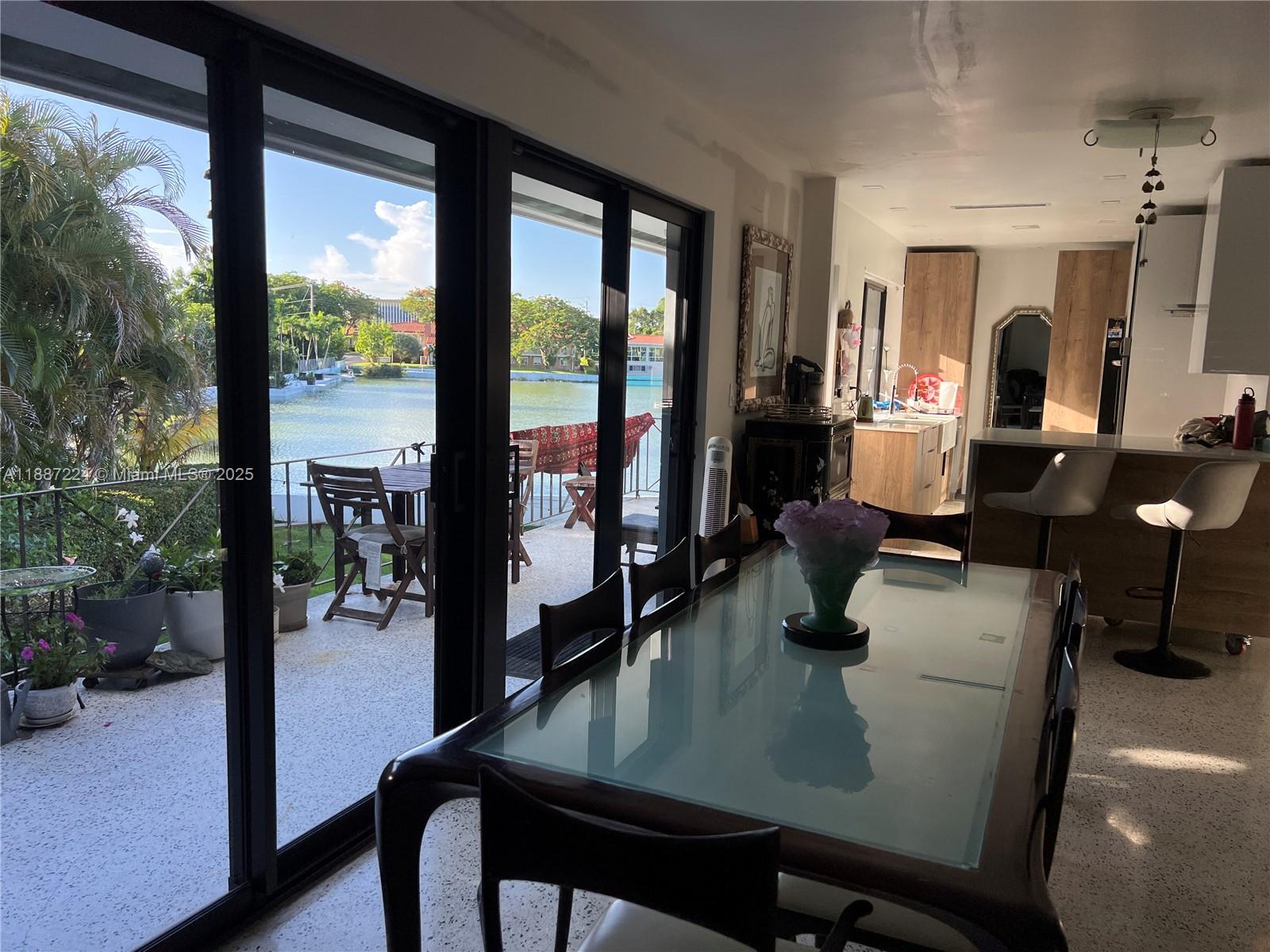 MIRROR LAKE SUB - Residential Lease