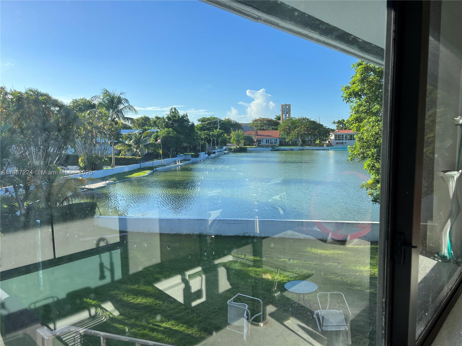 MIRROR LAKE SUB - Residential Lease