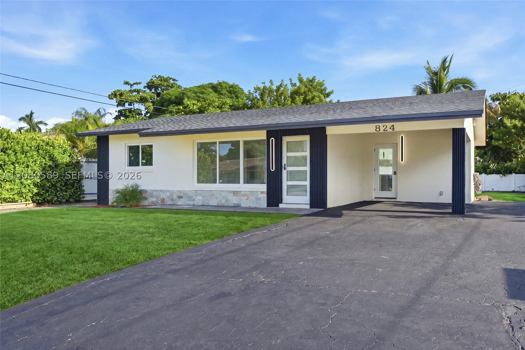 824 NW 29th Ct
