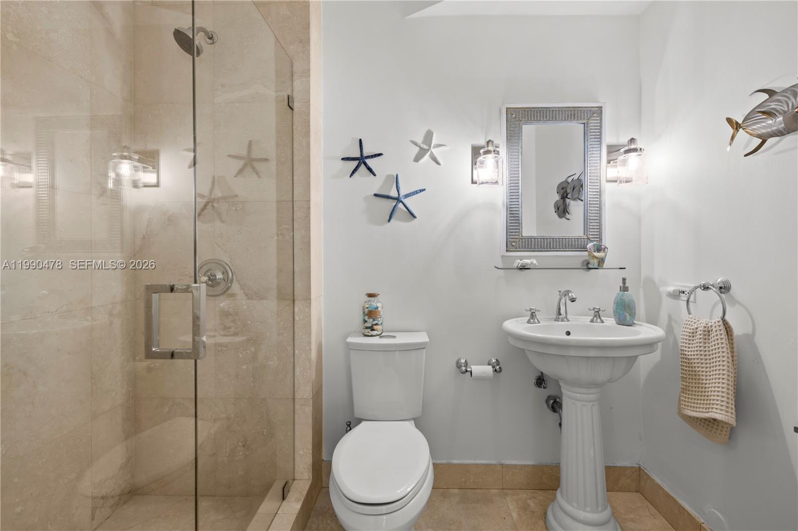 BELLE MEADE - Residential