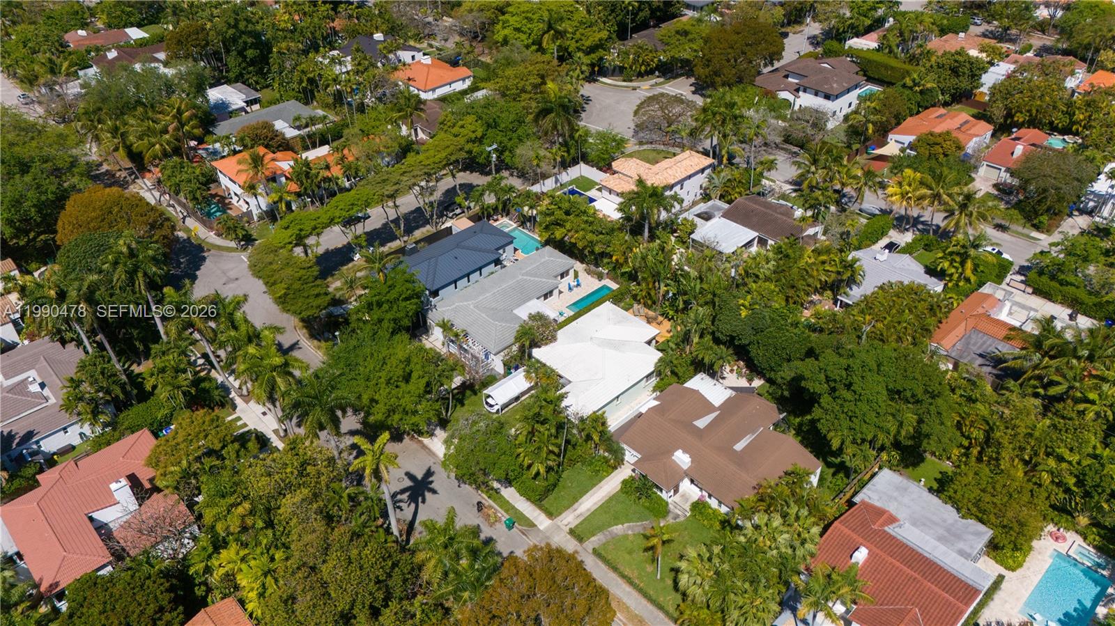 BELLE MEADE - Residential