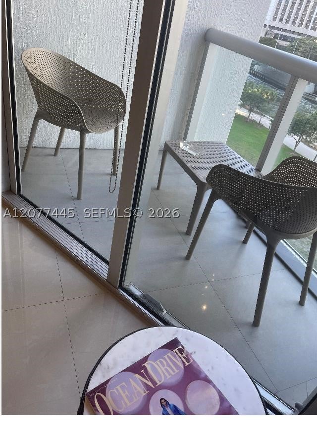 475 Brickell Ave 808