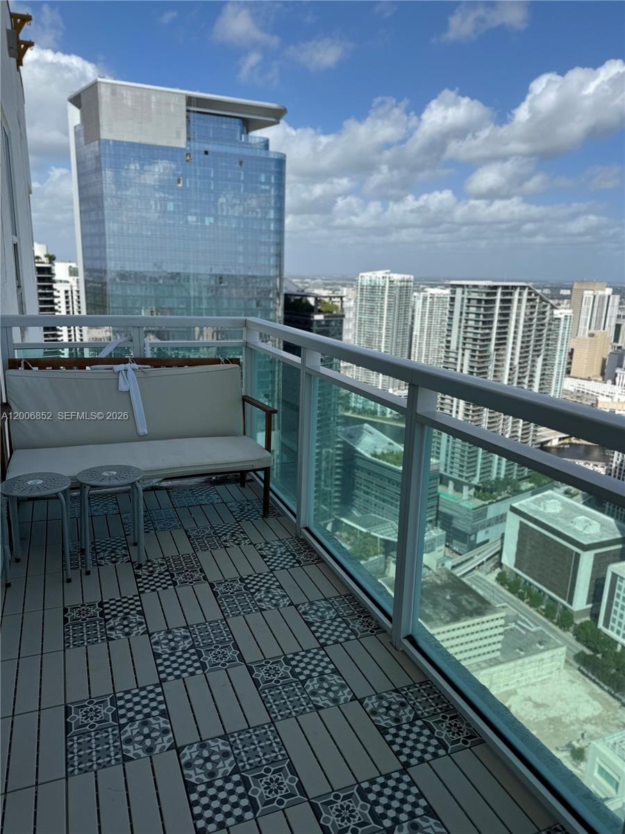 950 BRICKELL BAY DR 5402