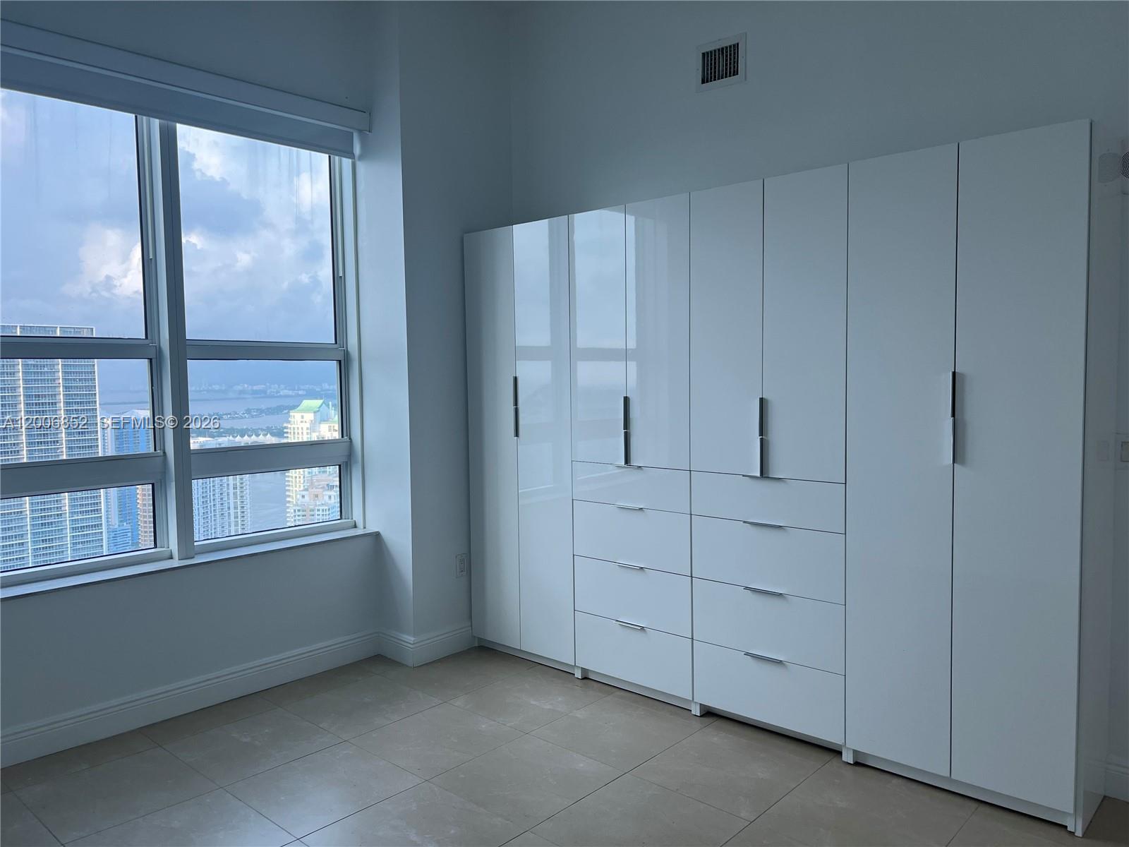 950 BRICKELL BAY DR 5402