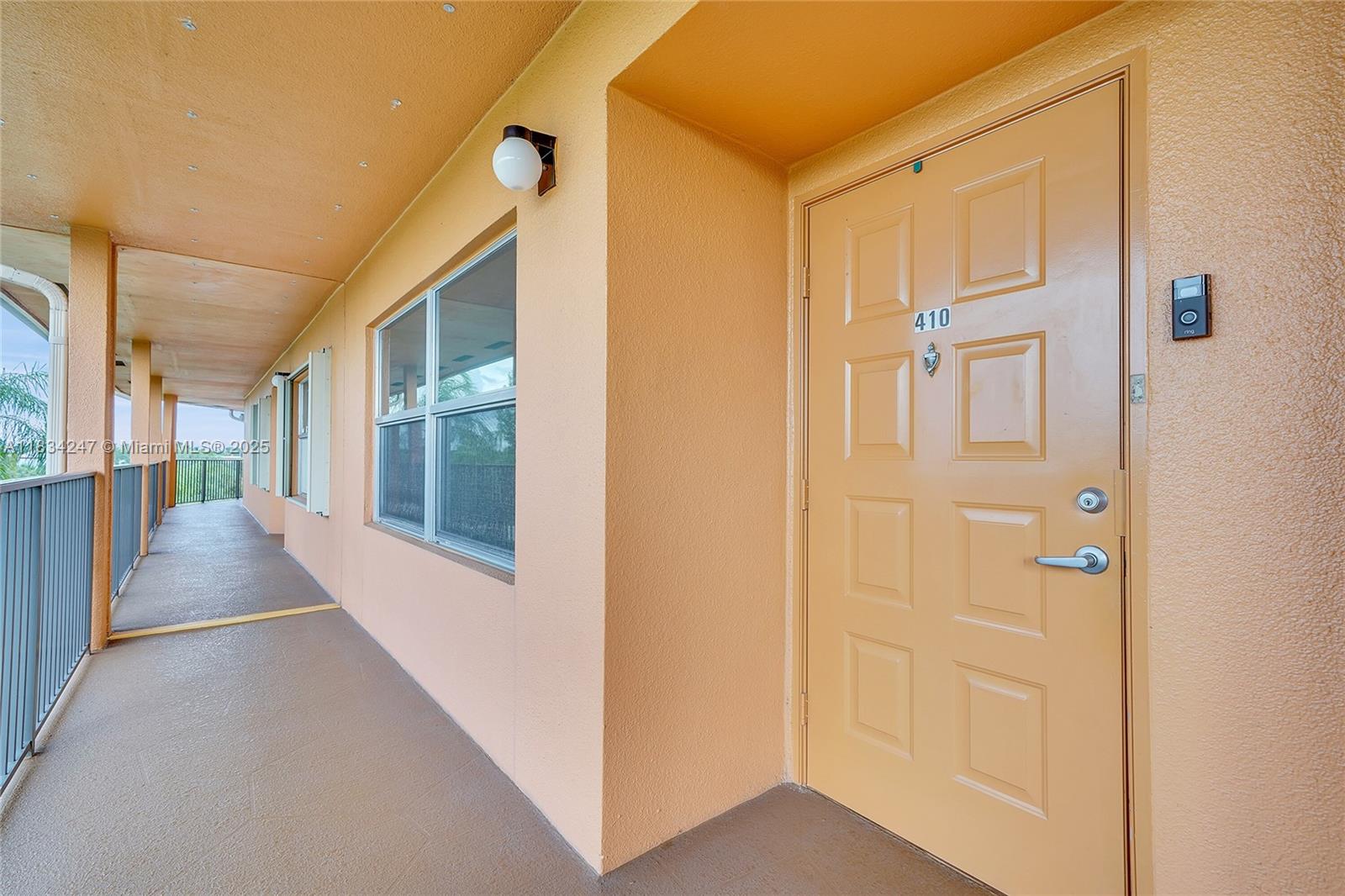 571 SW 142nd Ave 410O