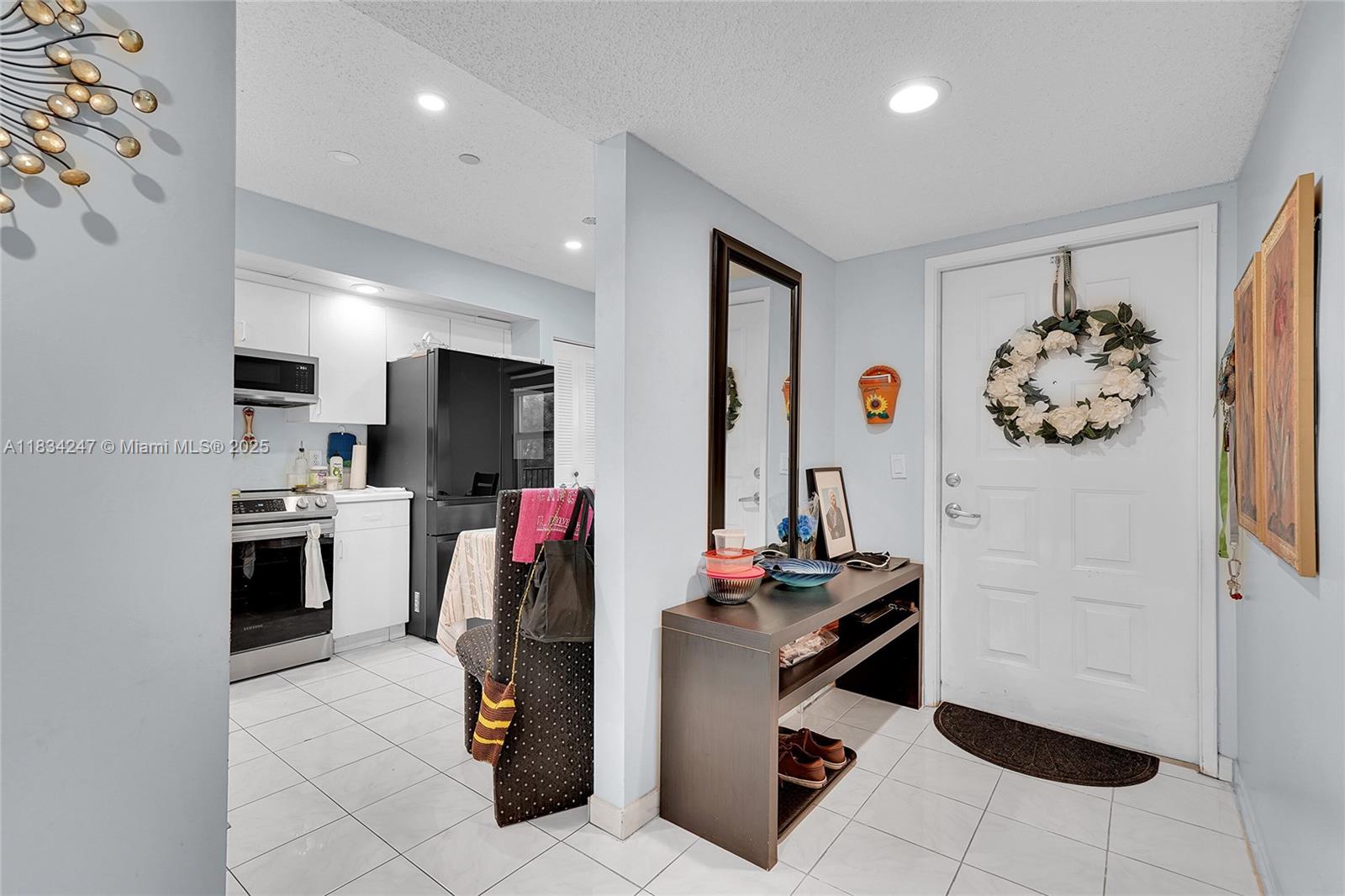 571 SW 142nd Ave 410O