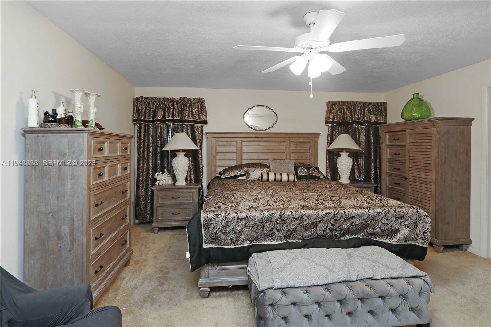 MEADOW WOOD MANOR SEC 5 - Residential