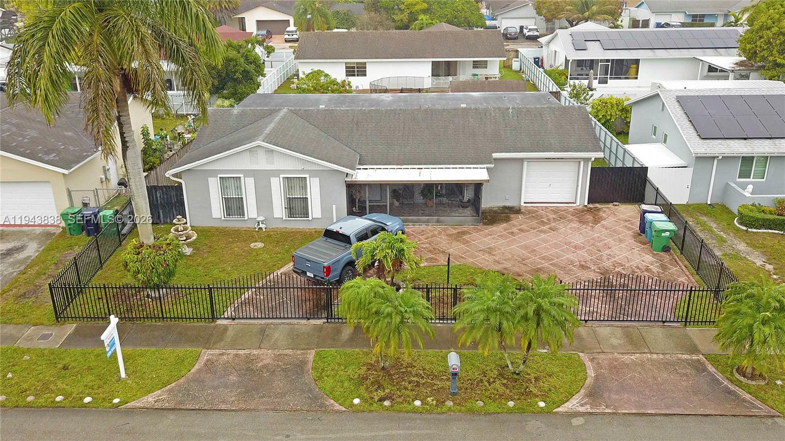 MEADOW WOOD MANOR SEC 5 - Residential